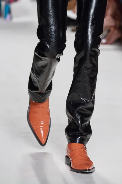 Look 83
